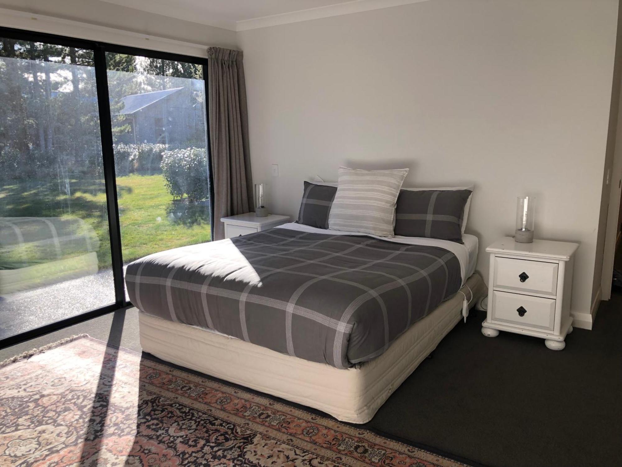4 Bedroom On North West Arch - Free Wifi Holiday home *